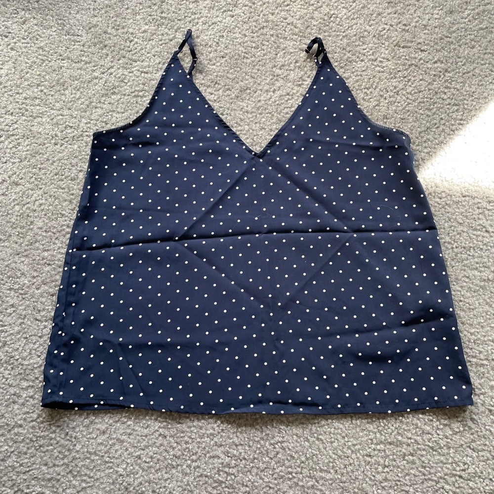 3/$15 A&F Navy blue polkadot tank top
